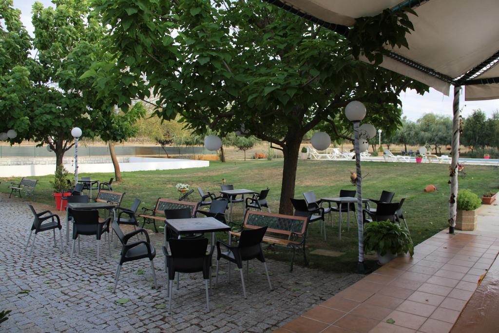 O Pelicano Bed & Breakfast Alfaiates Exterior photo